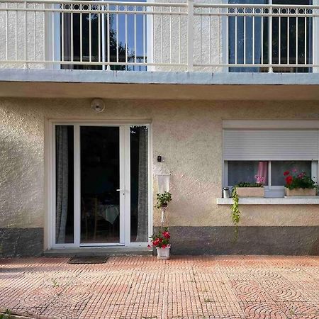 Logement Au Calme Pres D'Aurillac Sansac-de-Marmiesse Bagian luar foto