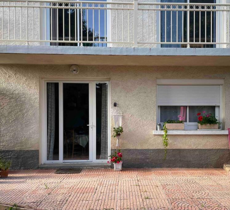 Logement Au Calme Pres D'Aurillac Sansac-de-Marmiesse Bagian luar foto