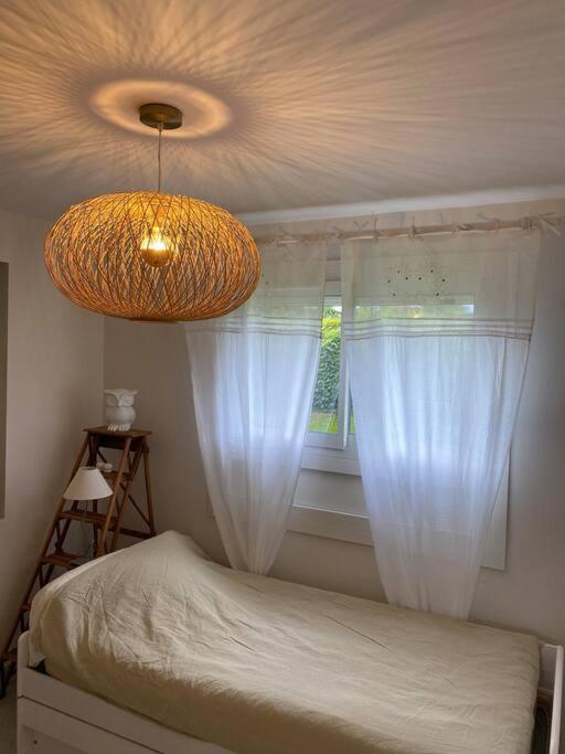 Logement Au Calme Pres D'Aurillac Sansac-de-Marmiesse Bagian luar foto